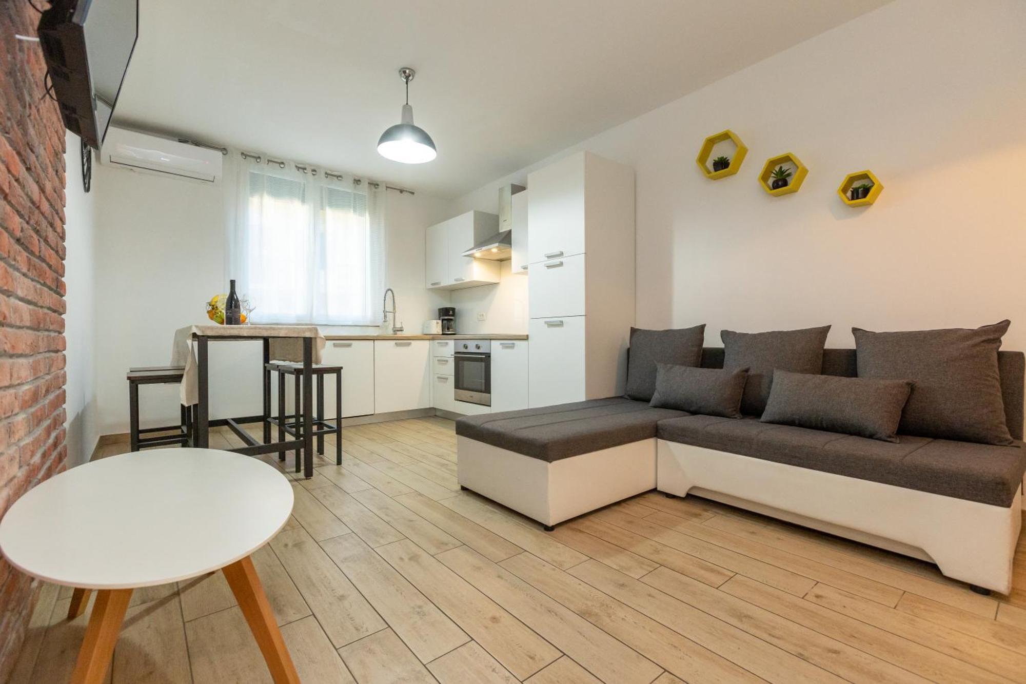 Deluxe Apartment Near The Bridge Zadar Exteriör bild