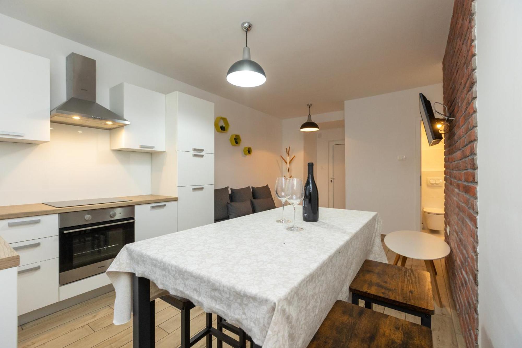 Deluxe Apartment Near The Bridge Zadar Exteriör bild